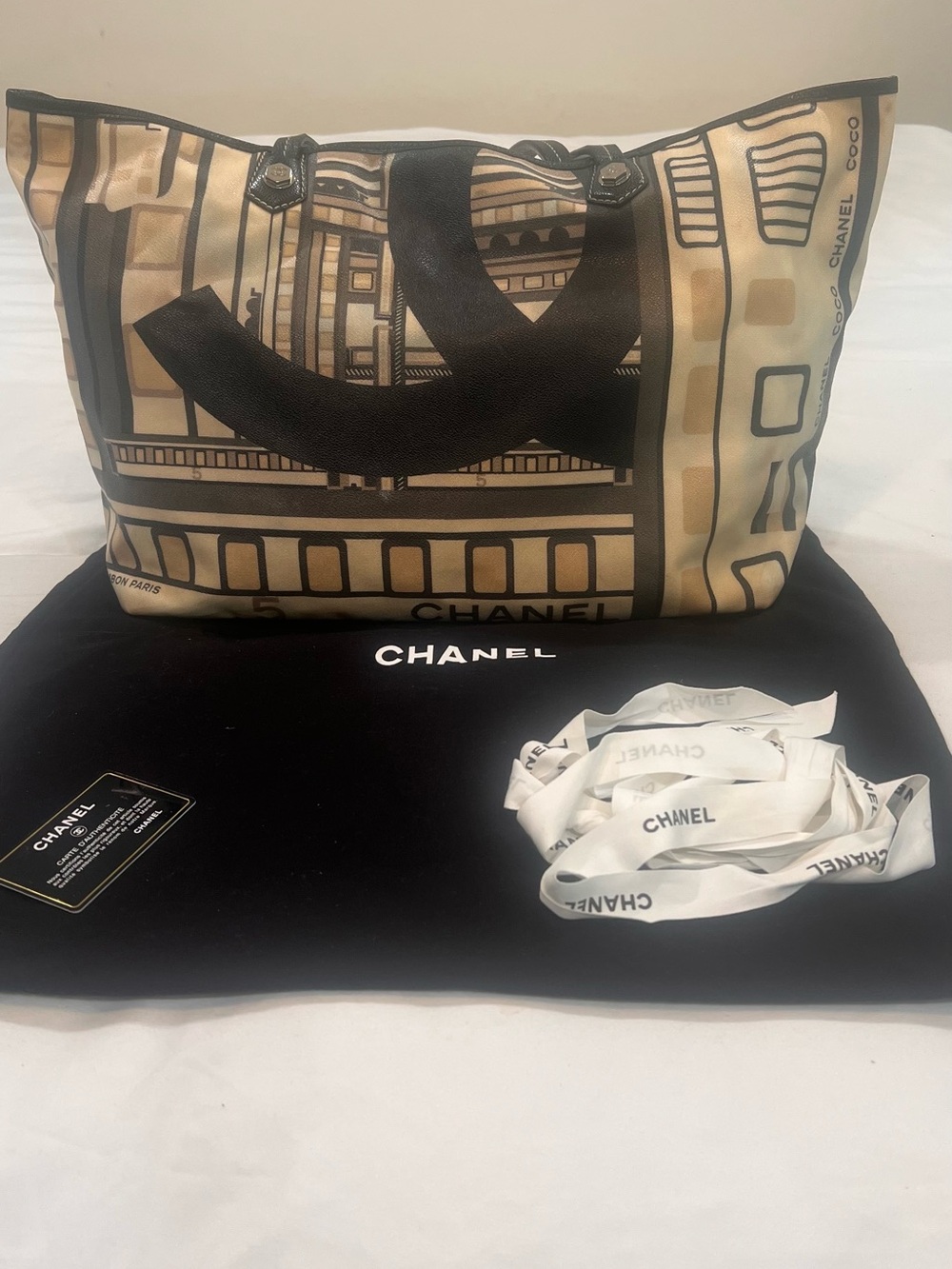 Beautiful Authentic CHANEL Beige and Black Graphic Canvas Tote